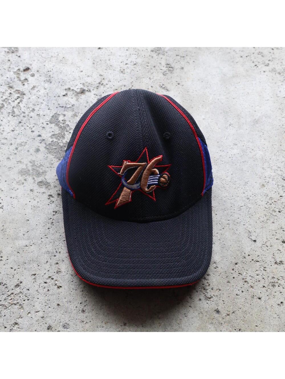 Philadelphia 76ers Hat‎ Reebok NBA 76ers Snapback Cap Black Red Blue Official T